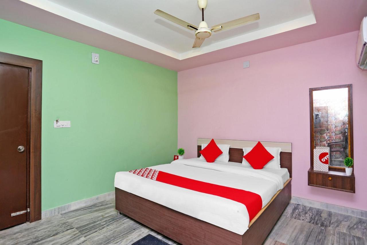 Super Collection O Aryan Hotel Khandagiri Esterno foto