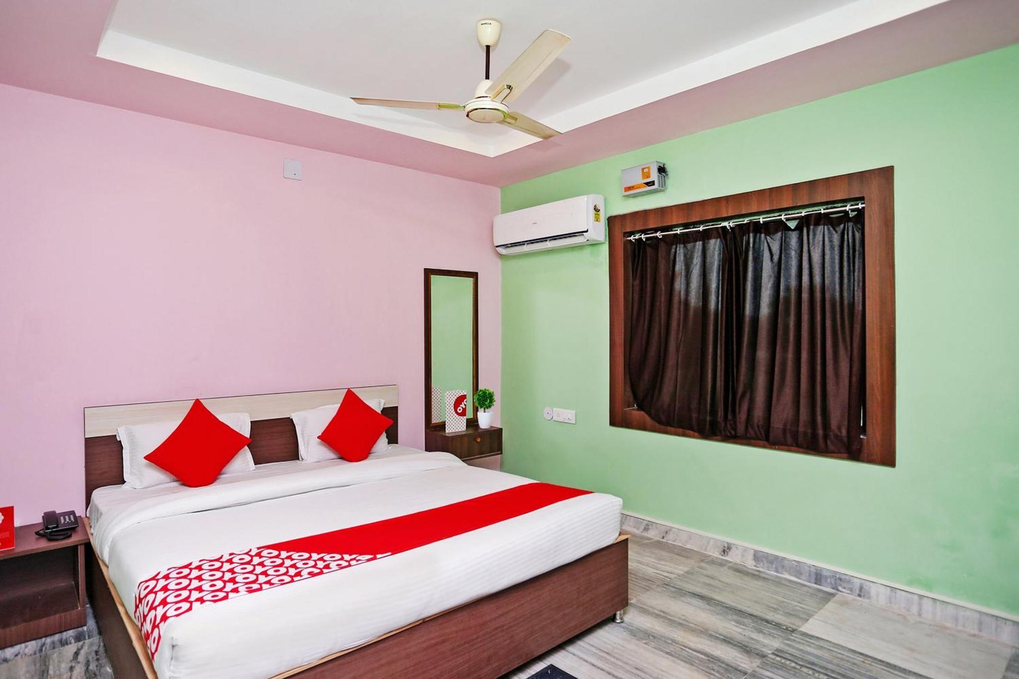 Super Collection O Aryan Hotel Khandagiri Esterno foto